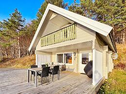 4 Person Holiday Home in Sundlandet-by Traum