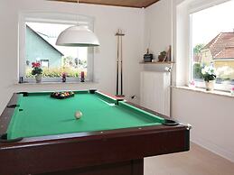 10 Person Holiday Home in Hadsund