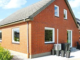 10 Person Holiday Home in Hadsund