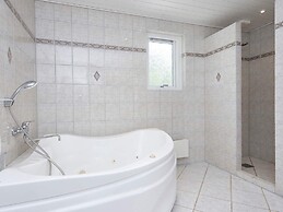 6 Person Holiday Home in Ebeltoft