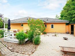 6 Person Holiday Home in Ebeltoft