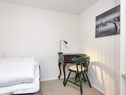 6 Person Holiday Home in Ebeltoft