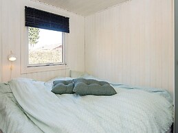 8 Person Holiday Home in Bjert-by Traum