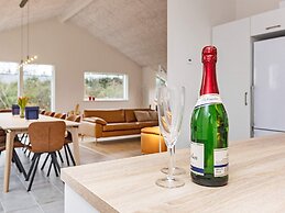 Luxury Retreat in Gronhoj - By Traum Ferienwohnungen