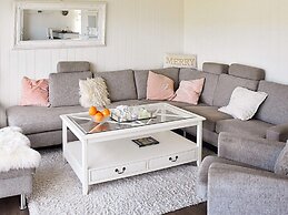 8 Person Holiday Home in Leinoy-by Traum