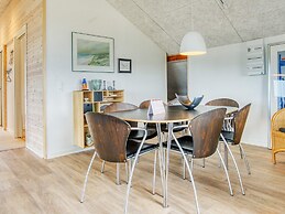 6 Person Holiday Home in Lokken-by Traum