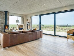 6 Person Holiday Home in Lokken-by Traum
