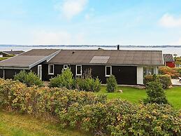 8 Person Holiday Home in Ebberup
