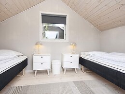 6 Person Holiday Home in Sjolund