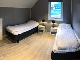 6 Person Holiday Home in Maloy