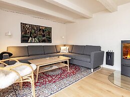 6 Person Holiday Home in Frostrup