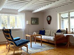8 Person Holiday Home in Skyllberg-by Traum