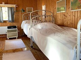 8 Person Holiday Home in Skyllberg-by Traum