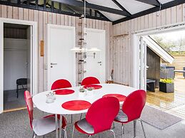 5 Person Holiday Home in Hemmet