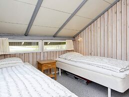 5 Person Holiday Home in Hemmet