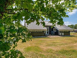 5 Person Holiday Home in Hemmet