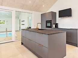 10 Person Holiday Home in Jerup