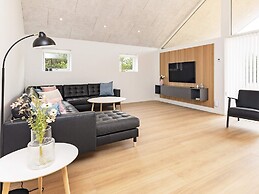 10 Person Holiday Home in Jerup