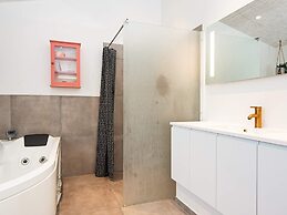 10 Person Holiday Home in Bjert