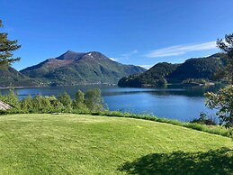 6 Person Holiday Home in Halsanaustan-by Traum