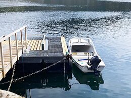 6 Person Holiday Home in Halsanaustan-by Traum