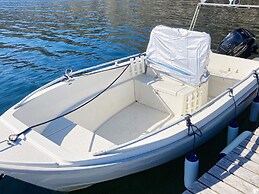 6 Person Holiday Home in Halsanaustan-by Traum