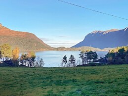 6 Person Holiday Home in Halsanaustan-by Traum