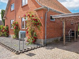 10 Person Holiday Home in Ulfborg