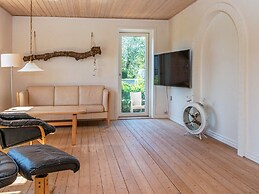 10 Person Holiday Home in Ulfborg
