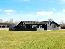 8 Person Holiday Home in Hadsund