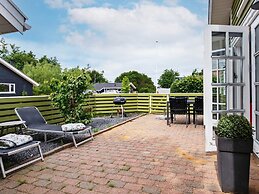 4 Person Holiday Home in Hemmet