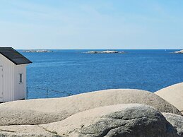 4 Person Holiday Home in Lysekil-by Traum