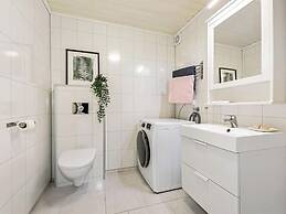 10 Person Holiday Home in Kalvag-by Traum