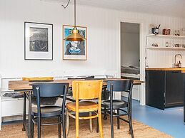 6 Person Holiday Home in Ebeltoft-by Traum