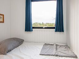 6 Person Holiday Home in Ebeltoft-by Traum