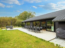 14 Person Holiday Home in Ebeltoft-by Traum