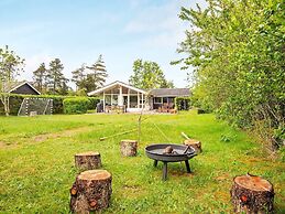 5 Person Holiday Home in Tarm-by Traum