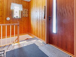 11 Person Holiday Home in Tarva