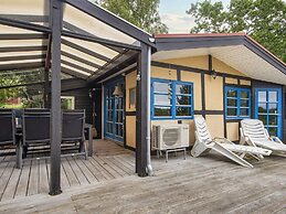 6 Person Holiday Home in Borkop