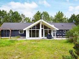 12 Person Holiday Home in Sjaellands Odde