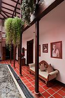 Casa Lola Hotel Boutique