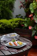 Casa Lola Hotel Boutique