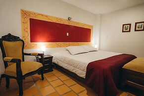 Casa Lola Hotel Boutique