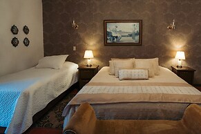 Casa Lola Hotel Boutique