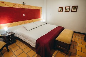 Casa Lola Hotel Boutique