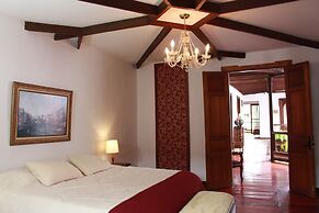 Casa Lola Hotel Boutique
