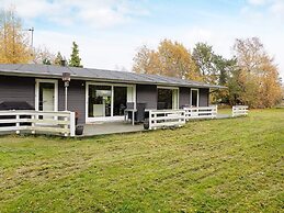 6 Person Holiday Home in Vaeggerlose