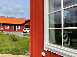 6 Person Holiday Home in Gotene-by Traum
