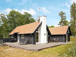 6 Person Holiday Home in Aakirkeby