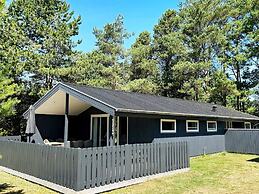 6 Person Holiday Home in Hals